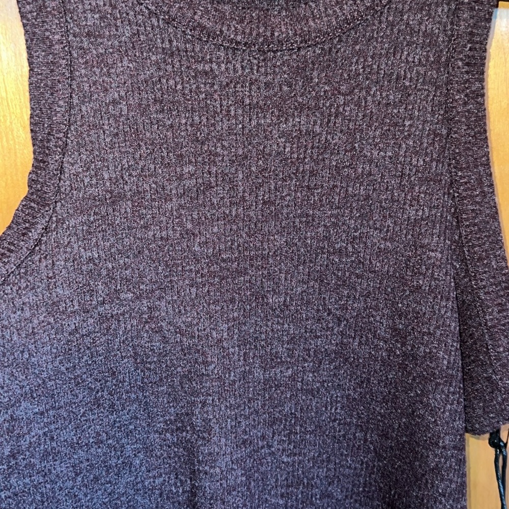 Bailey Ribbed Tank - Picture 6 of 15